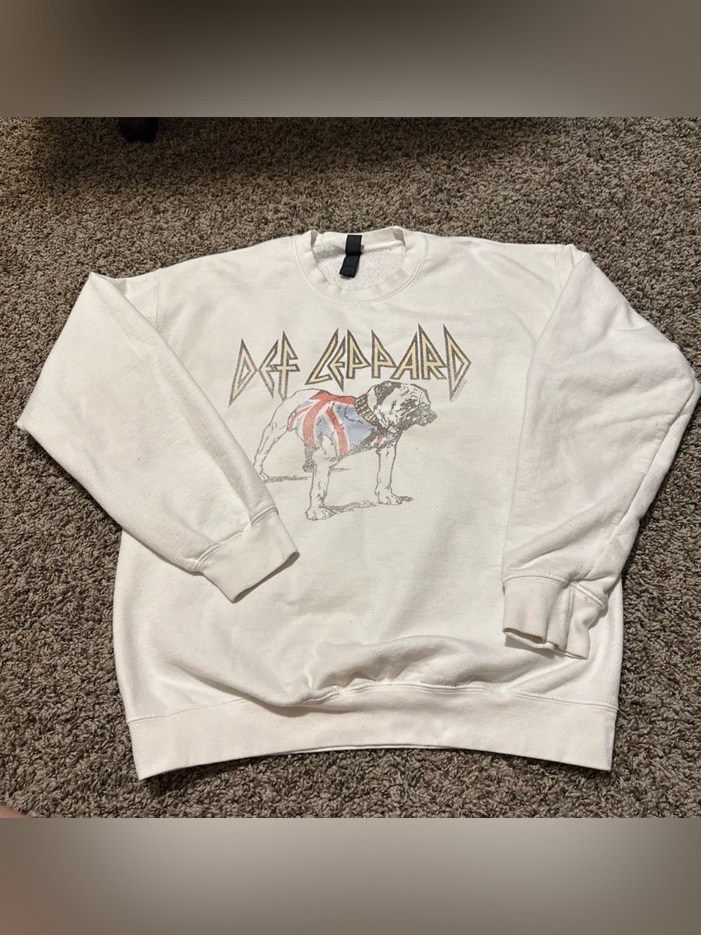 Gildan White Def Leppard Bulldog Graphic Sweatshirt